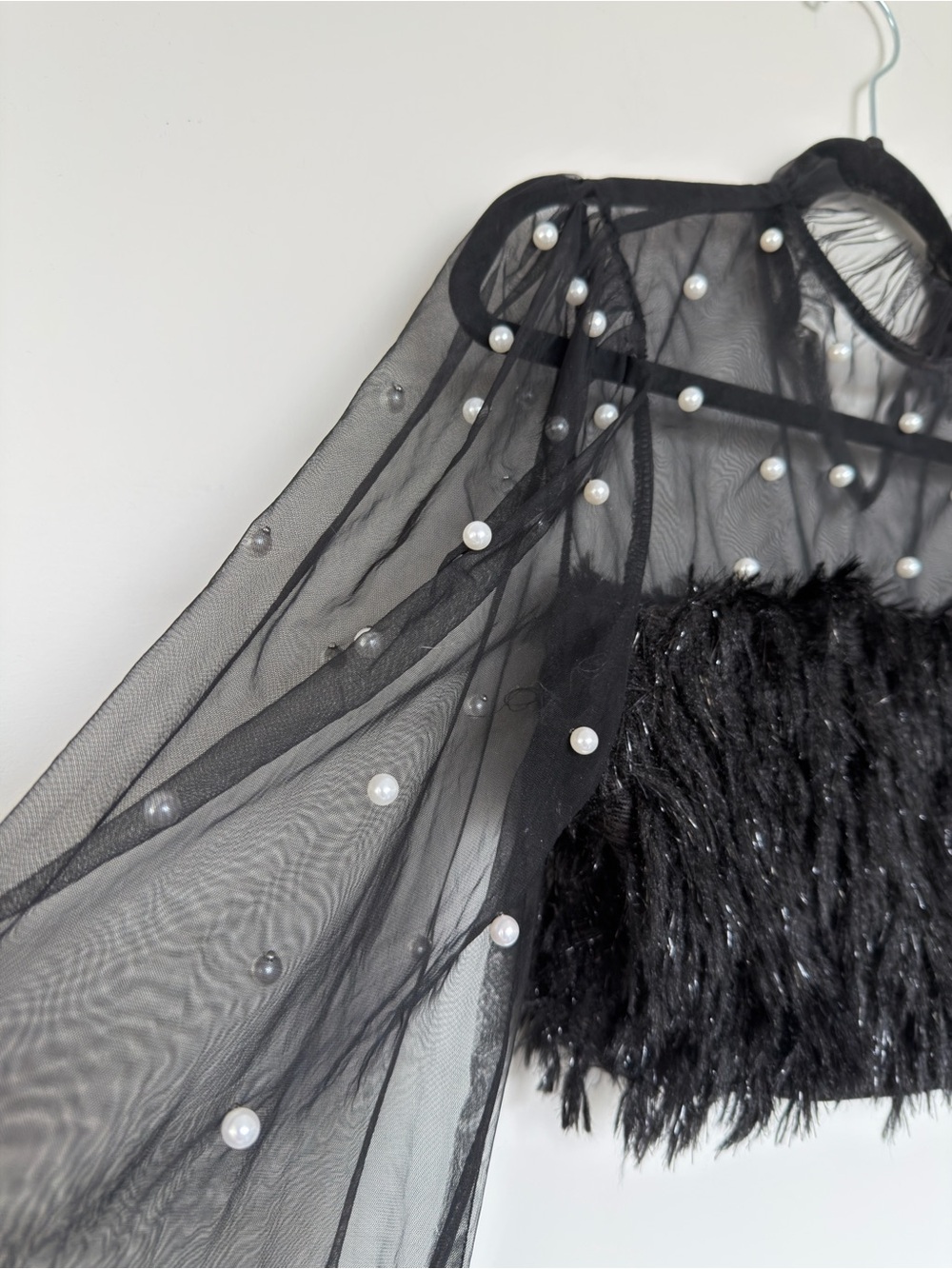 3/$45 SHEIN Black Sheer Pearl-Embellished Feather-Trim Crop Top - Picture 5 of 7